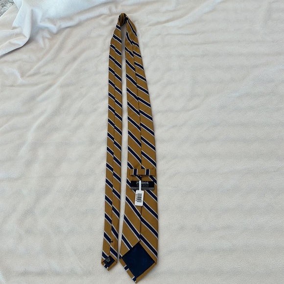 Jos. A. Bank Traveler Collection Gold, Navy Blue and Silver Long Tie 100% Silk - Picture 7 of 7